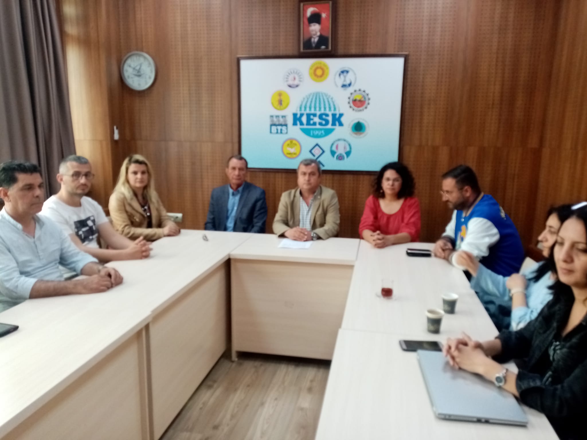 “Oy kullanalım, sandıkları koruyalım”