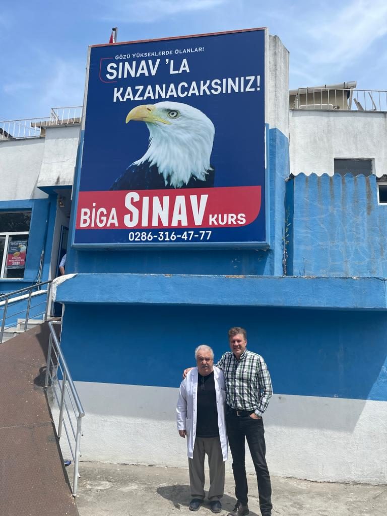 Hoca ve öğrencisi bir arada