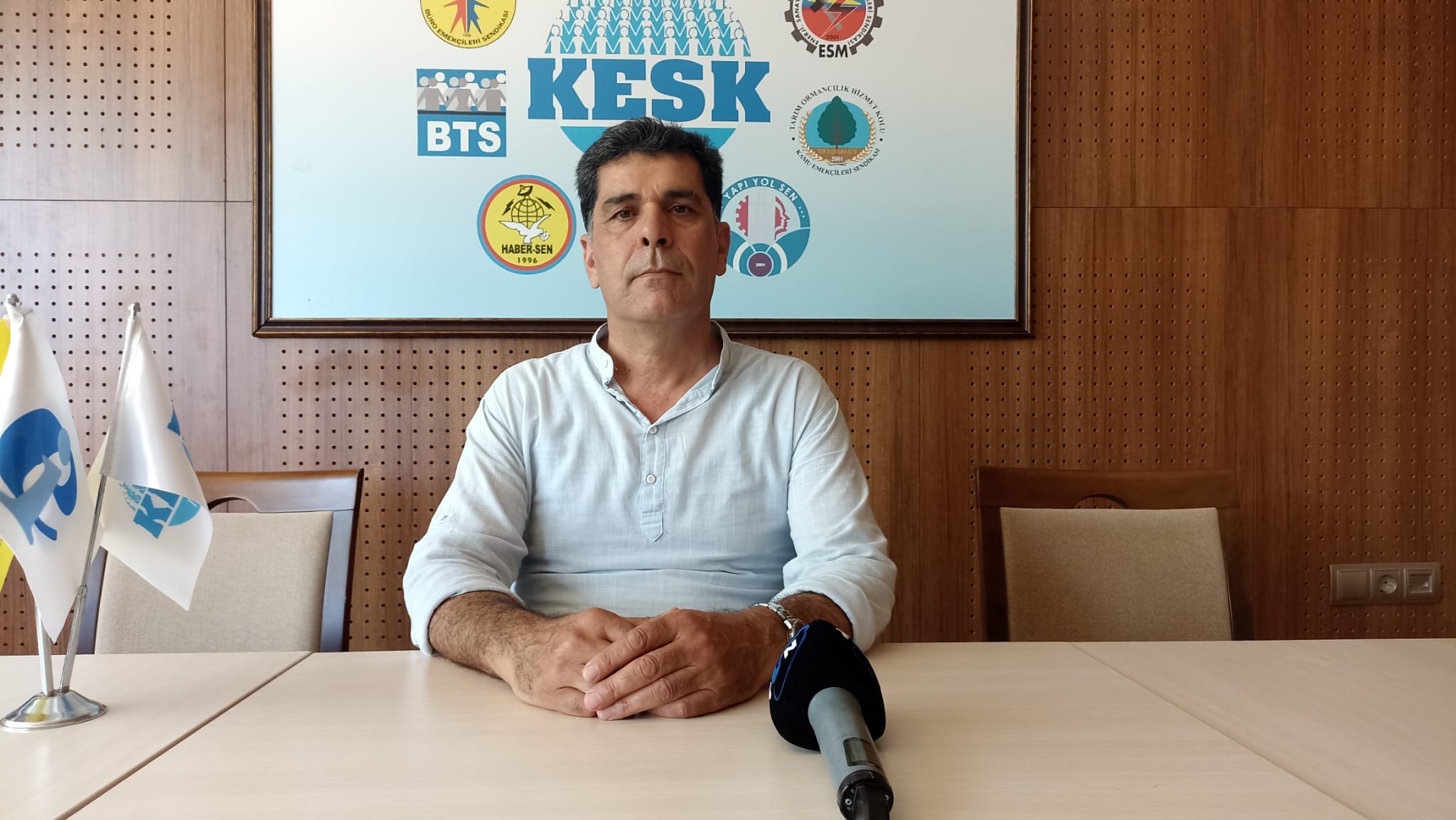 KESK ‘’Laik eğitim ve laik yaşama temelden aykırı adımlar atılmıştır’’