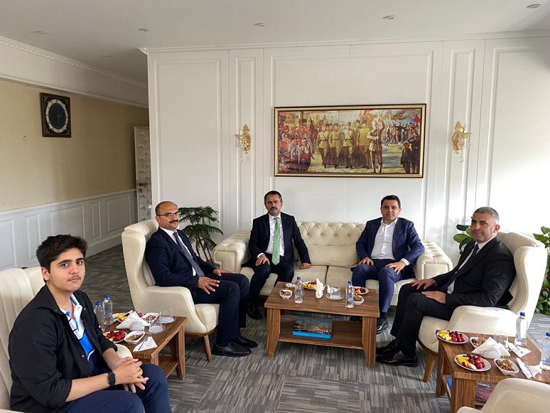 Vali İlhami Aktaş, Gelibolu Kaymakamlığını Ziyaret Etti