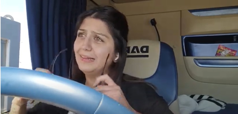 Ooff…ala la ala la bu neyin güzelliği ?