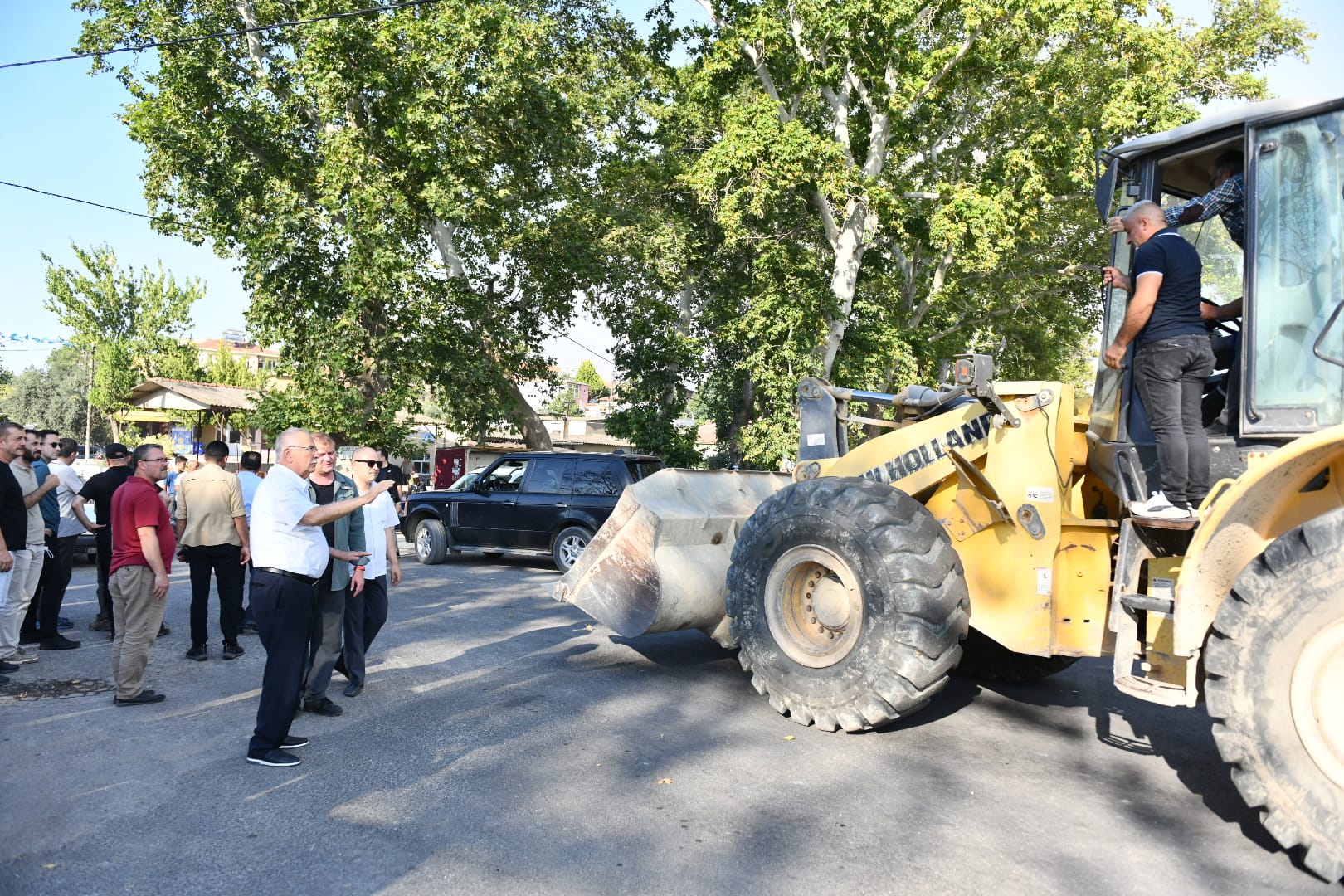 Başkan Gökhan Yangın Bölgesinde