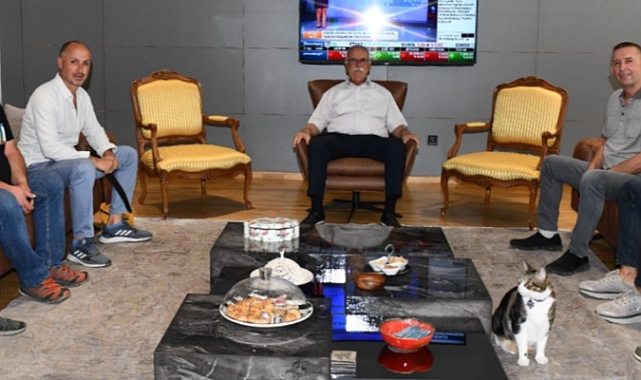 Başkan Gökhan konuklarını ağırladı