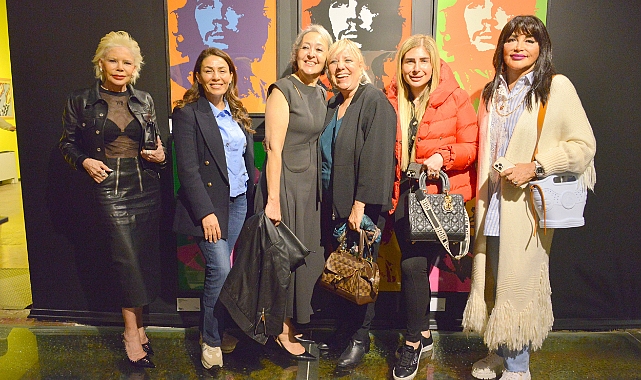 “Andy Warhol-İstanbul” sergisi açıldı