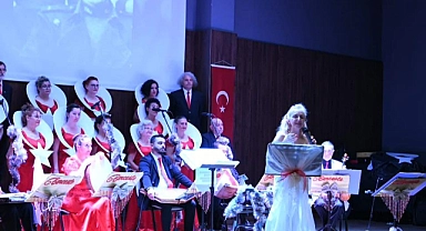 Berceste Cumhuriyet konseri verdi