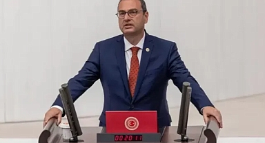 ''Medeniyet dediğimiz tek dişi kalmış canavarda değişen bir şey yok'' (videolu)