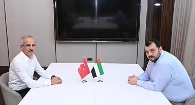 Ulaştırma ve Alt Yapıbakanı Abdulkadir Uraloğlu, BAE Yatırım Bakanı Al Suwaıdı ile bir araya geldi