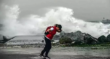 Geliyor hem de çok fena, bu saatlerde dışarıda olmak istemezsiniz