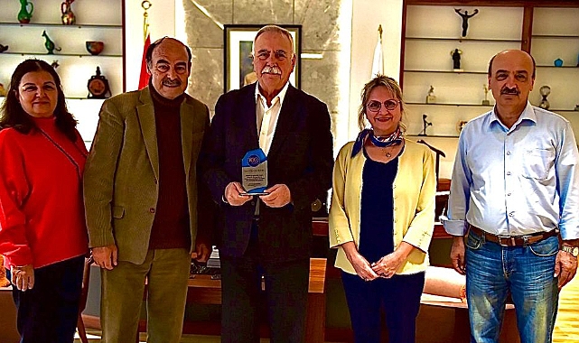 Başkan Gökhan, konuklarını ağırladı