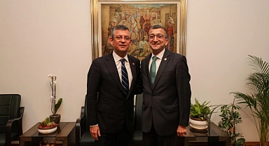 Öz’den Özel’e ziyaret