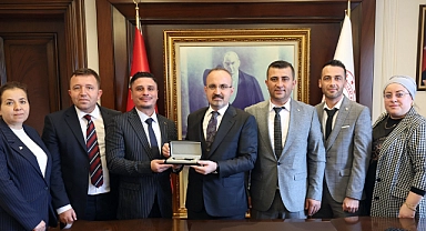 Sendikacılardan Turan’a ziyaret