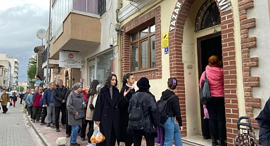 Çanakkale'de tiyatro biletlerine ilgi yoğundu