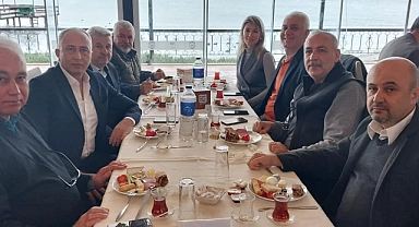 Ünal Çetin için kahvaltı düzenlediler