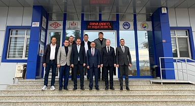 Vali  Aktaş, Biga Ticaret Borsasını ziyaret etti