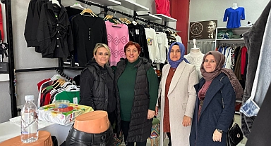 Ak Parti Kadın kolları çalışmalarını sürdürüyor