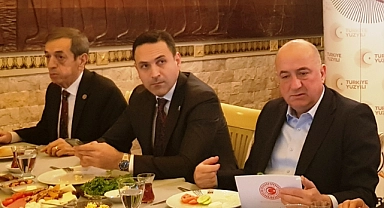 Ak Parti Milletvekili Ayhan Gider gazetecilerle buluştu