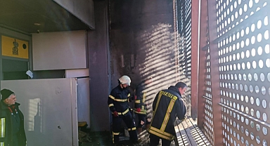 Biga'da bir AVM'de korkutan yangın