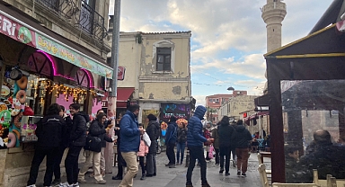 Çanakkale hafta sonunda renklendi (videolu)