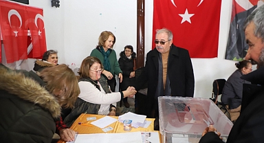 CHP Gelibolu'da sandık başında