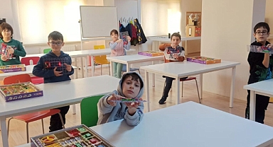 Çocuklar, enerji tasarrufu haftasını kutladı