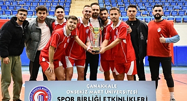 ÇOMÜ'de ‘‘100.Yıl Rektörlük Futbol Turnuvası’’ gerçekleşti