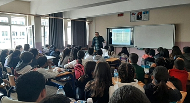 Ezine’de öğrencilere tüberküloz eğitimi