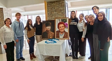 Gelibolu'da Türkan Saylan anıldı