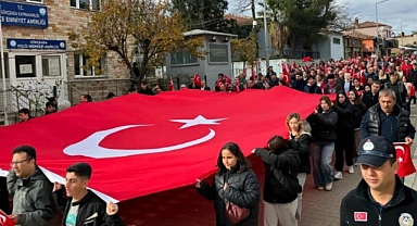 Gökçeada'da şehitleri anma yürüyüşü düzenlendi