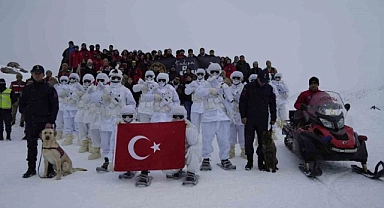JAK Timlerinden üniversite öğrencilerine çığda arama eğitimi