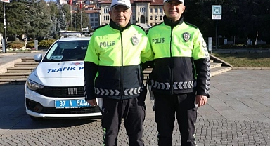 Kalbi Duran Adamı Hayata Döndürdü