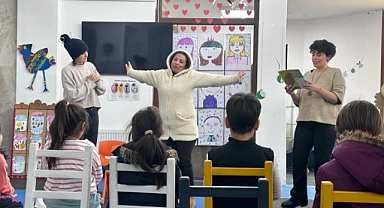 Kepez'de çocuklar drama etkinliğinde buluştu