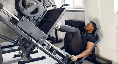 Leg Press: Bacak Kaslarını Güçlendiren Etkili Bir Egzersiz
