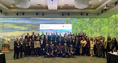 Müdür Türkarslan, Ankara'da toplantıya katıldı