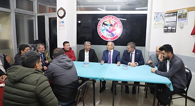 Özacar ,Gelibolu Anadolulular Dayanışma Derneğini ziyaret etti