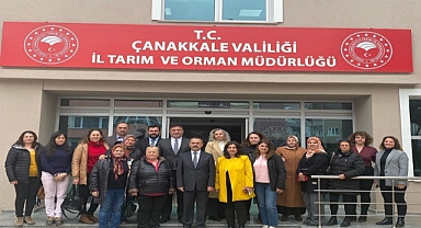 Çanakkale'de kadın çiftçiler süs bitkileri konusunda bilgilendirildi