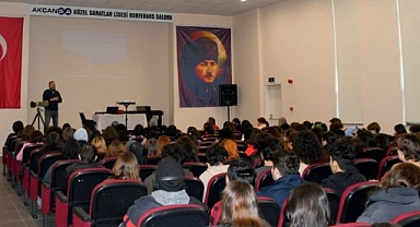 Çanakkale Güzel Sanatlar Lisesinde yaban hayatı konuşuldu