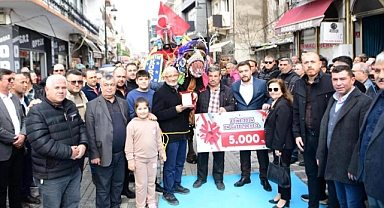 Ezine'de deve güzellik yarışmasında ödüller sahiplerini buldu