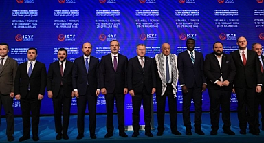 "Geleceğimiz için birlikte güçlü olmalıyız"