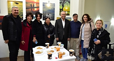 Hava'da Aşk Kokusu Var fotoğraf sergisi açıldı