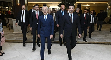 Kalkınma yolu için kritik görüşme