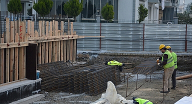 Lapseki'de kreş çalışmaları devam ediyor