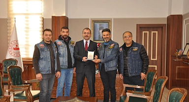 Motosiklet kulübünden ziyaret
