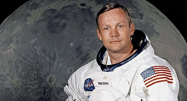 Neil Armstrong: İnsanoğlunun Ay'a İlk Adımını