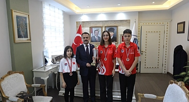 Sporculardan Vali Aktaş’a ziyaret