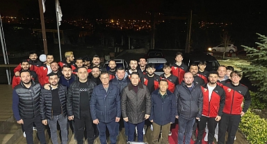 Yenice'de yemekte bir araya geldiler