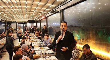 AK Parti Çanakkale'de gençlerle sahur programı düzenledi