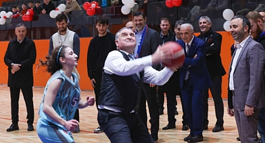 Bakan Aşkın Bak, “Spor yapan çocukların toplumla uyumlu olur