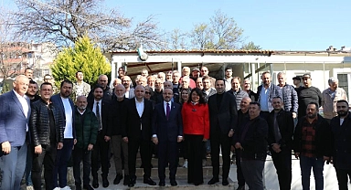 Bülent Turan ve Jülide İskenderoğlu, Karadenizliler Derneği'ni ziyaret etti
