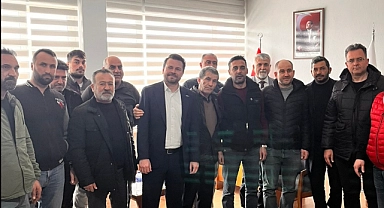 Burak Kunt Çanakkale Marangozlar Esnaf ve Sanatkarlar Odası’nı ziyaret etti