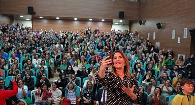 Çan'da söyleşiye yoğun ilgi